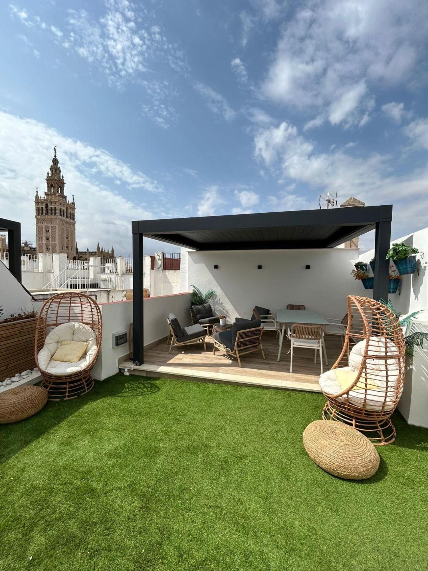 Edomus Catedral Boutique Apartment Sevilla Bagian luar foto