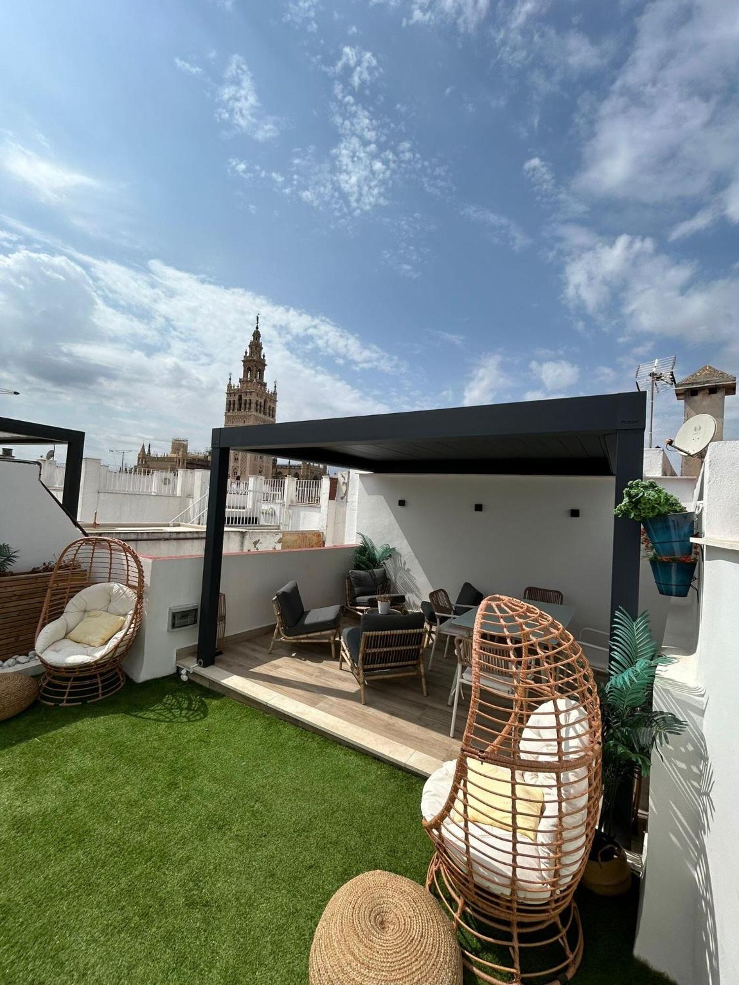 Edomus Catedral Boutique Apartment Sevilla Bagian luar foto